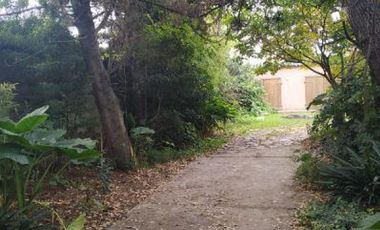 Casa en venta - 4 Dormitorios 2 Baños - Cocheras - 630Mts2 - Burzaco