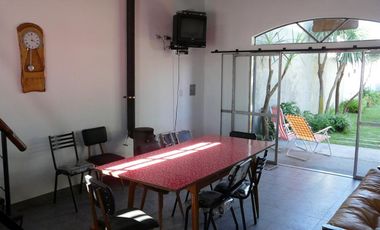 Casa en Mar de Cobo a dos cuadras del mar