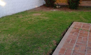 Casa en venta . 4 Dormitorios 4 Baños - 500Mts2 - Bolívar