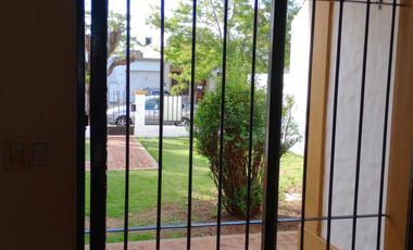 Casa en venta . 4 Dormitorios 4 Baños - 500Mts2 - Bolívar