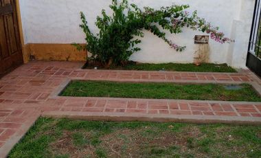 Casa en venta . 4 Dormitorios 4 Baños - 500Mts2 - Bolívar