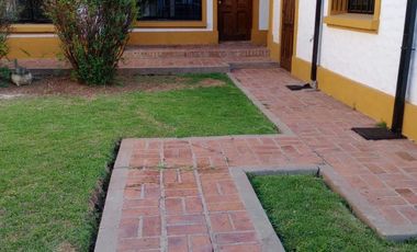 Casa en venta . 4 Dormitorios 4 Baños - 500Mts2 - Bolívar