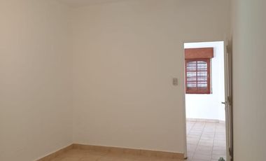 OPORTUNIDAD VIVIENDA FAMILIAR! DEPTO 2 DORMITORIOS!!!
