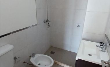 Edif. KALHOs/ Gral.  Deheza 33   1 Dormit  2 Baños Externo  c/ Balcón!!