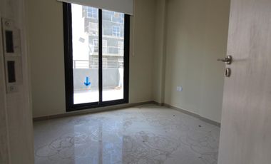 Edif. KALHOs/ Gral.  Deheza 33   1 Dormit  2 Baños Externo  c/ Balcón!!