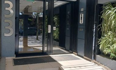 Edif. KALHOs/ Gral.  Deheza 33   1 Dormit  2 Baños Externo  c/ Balcón!!