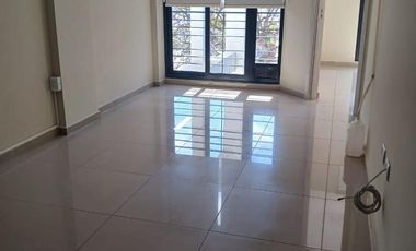 Edif. KALHOs/ Gral.  Deheza 33   1 Dormit  2 Baños Externo  c/ Balcón!!