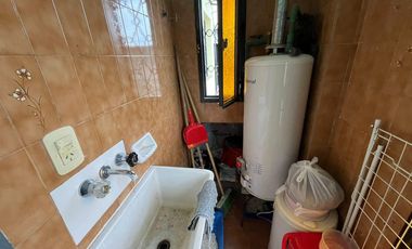 Departamento en venta - 2 Dormitorios 1 Baño - 92Mts2 - La Plata