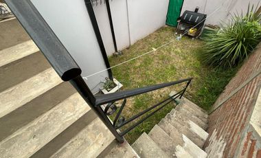 Departamento en venta - 2 Dormitorios 1 Baño - 92Mts2 - La Plata