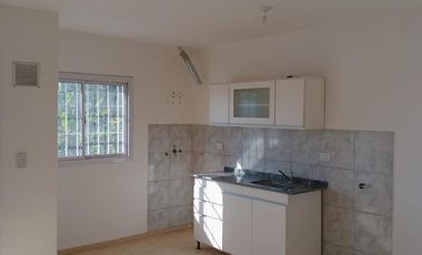 ALQUILER. DEPTO 1 DORMITORIO EN CARLOS TEJEDOR AL 900