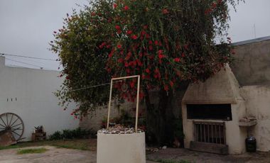 Casa en venta - 3 Dormitorios 1 Baño - 320Mts2 - Leones, Marcos Juárez, Córdoba