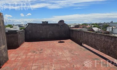 Venta departamento 3 ambientes con cochera en Wilde