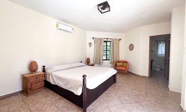 Villa Xibalba: Your Private 6 bedroom getaway !!