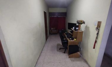 PH en venta - 4 Dormitorios 4 Baños - 208Mts2 - Crucecita, Avellanea