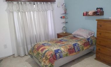 PH en venta - 4 Dormitorios 4 Baños - 208Mts2 - Crucecita, Avellanea