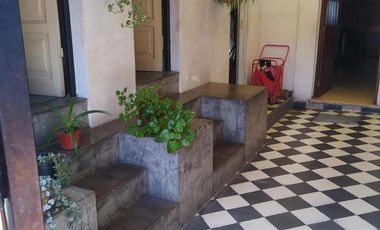 PH en venta - 4 Dormitorios 4 Baños - 208Mts2 - Crucecita, Avellanea