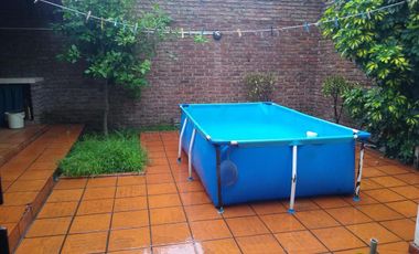 PH en venta - 4 Dormitorios 4 Baños - 208Mts2 - Crucecita, Avellanea