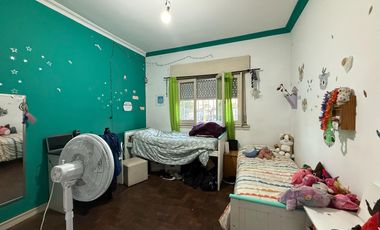 Casa en dos plantas doble propiedad a la venta en Wilde