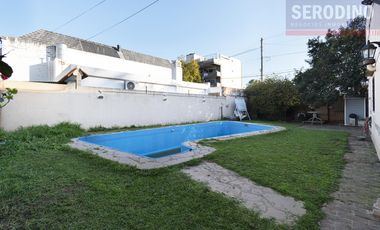 Casa en  Bernal Barrio Parque