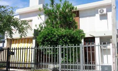 Casa en venta - 3 Dormitorios 4 Baños - Cochera - 333Mts2 - Vuelta del Paraguayo, La Costa