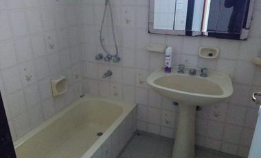 Casa de tres ambientes con buenas comodidades