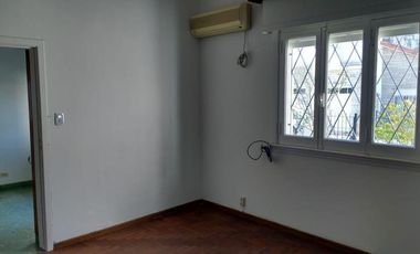 Casa de tres ambientes con buenas comodidades