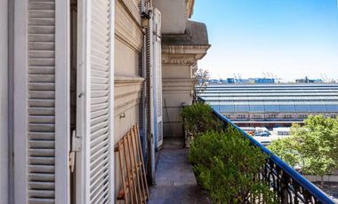 Lindisimo Semipiso con terraza , deck y parrilla