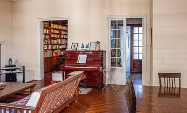 Lindisimo Semipiso con terraza , deck y parrilla