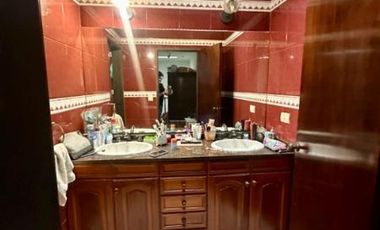 Casa 5 Ambientes en La Plata