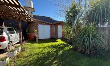 Hermosa propiedad en venta con deposito Mar de Cobo