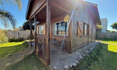 Hermosa propiedad en venta con deposito Mar de Cobo