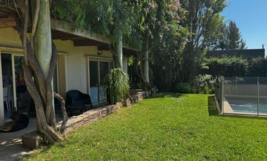 Casa en venta al rio con amarra propia, Barrio Santa Catalina, Villanueva