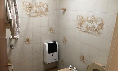 Casa en venta - 3 Dormitorios 3 Baños - Cochera - 1.044Mts2 - Berazategui