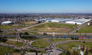 Venta Nave Industrial 1008 M2   80 M2 de Ofi - Centro Industrial y Logístico Panamericana 36