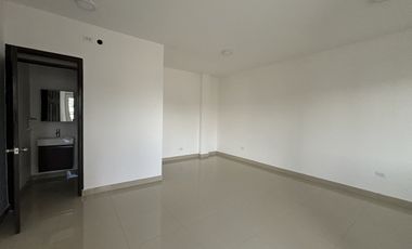 VENTA DE EDIFICIO COMERCIAL EN LA MESA (a un costado se ermita)