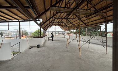 VENTA DE EDIFICIO COMERCIAL EN LA MESA (a un costado se ermita)