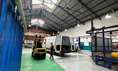 Depósito en  venta España y Hospitales Rosario