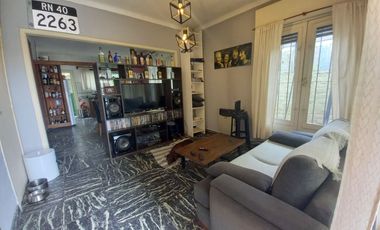 Chalet al frente tipo PH