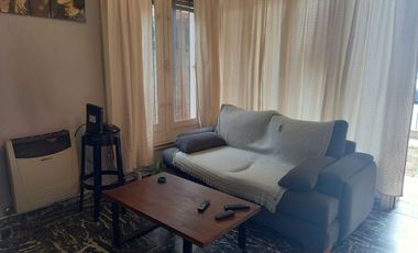 Chalet al frente tipo PH