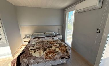 Propiedad con quincho y pileta en La Caleta, 3 ambientes