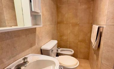 Casa - Alquiler Temporario 4 ambientes Con Cochera  - Barrio Los Troncos