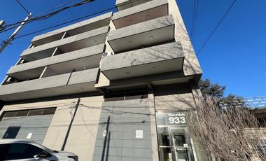 Departamento de dos ambientes con patio en Alquiler en Wilde