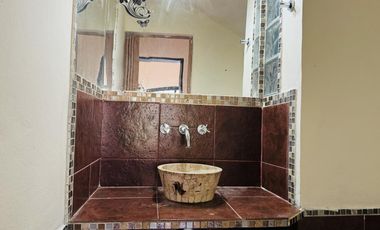 Casa Barrio Artalaz con piscina