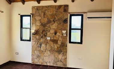 Casa Barrio Artalaz con piscina