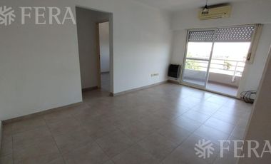 Alquiler de Departamento 2 ambientes con balcón en Sarandi