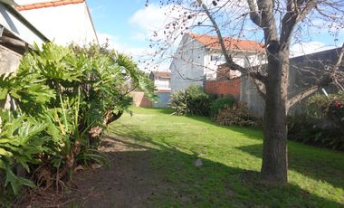 Lote en Turdera, limpio y sin demolición!!!