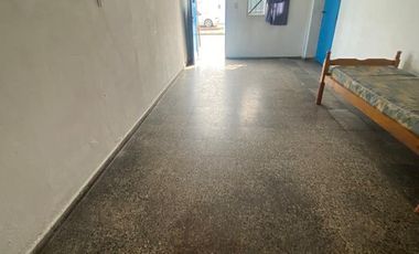 Departamento en alquiler en el cruce Varela 2 ambientes