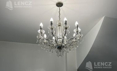 Casa en Venta 5 ambientes con jardin, pileta y cochera doble. Bernal APTO CREDITO BANCARIO