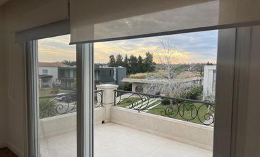 Casa en Venta, 3 Dormitorios, en La Reserva Cardales, Campana