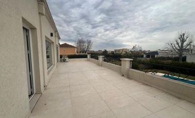 Casa en Venta, 3 Dormitorios, en La Reserva Cardales, Campana